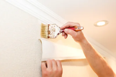 Pose de papier peint à Hallering — revêtements muraux et toiles de verre